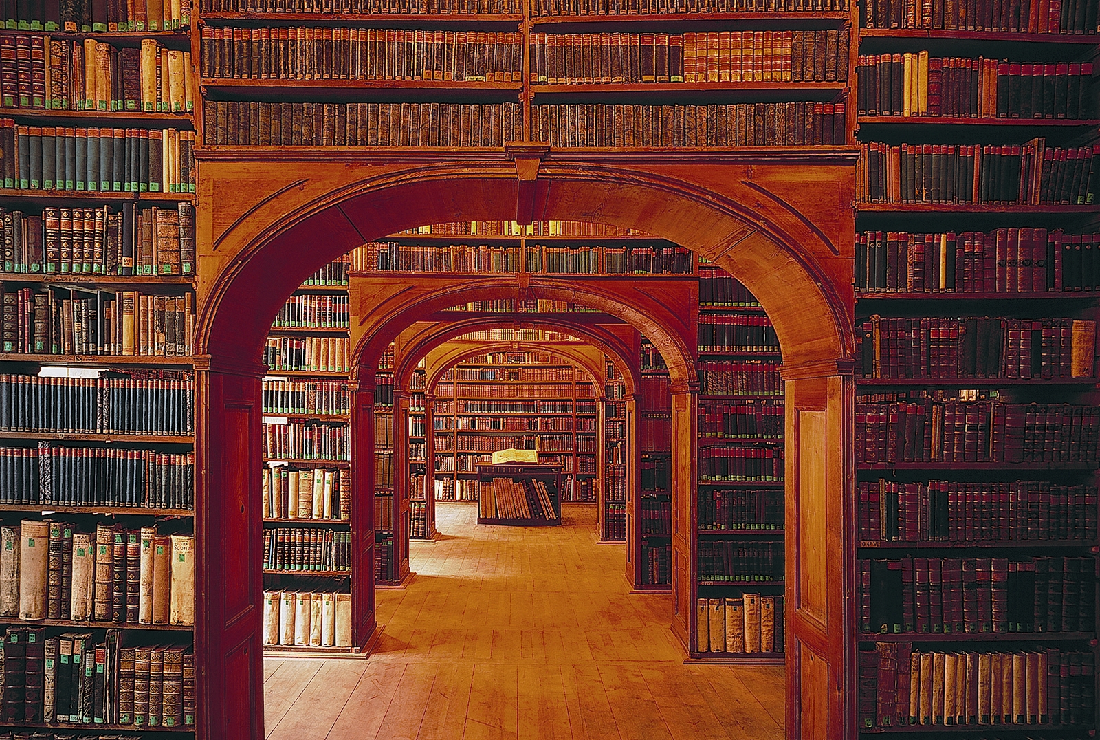 Historischer_Bibliothekssaal.jpg