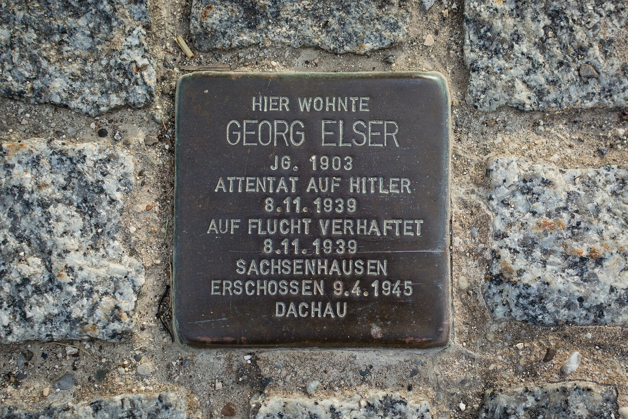 Stolperstein_Georg_Elser_Karlstr_29_89568_Hermaringen_1A.jpg Stolperstein_Georg_Elser_Karlstr_29_89568_Hermaringen_1A.jpg