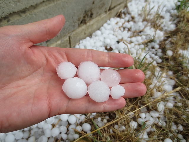 hail_1521093_640.jpg hail_1521093_640.jpg